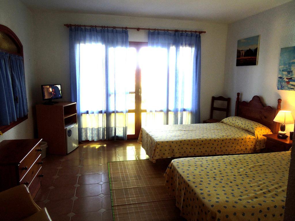 The Sea Garden Hotel & Resort L'Ampolla Room photo